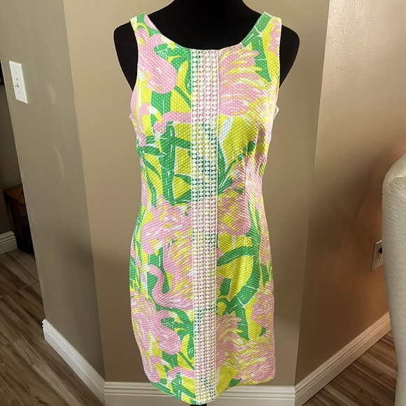 Lilly Pulitzer Dresses & Skirts - Lilly Pulitzer Shift Dress Flamingo Fan Dance in Pink and Green size 8